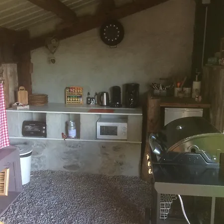 D'hotes Grange De La Bastide Bed & Breakfast Laveissiere
